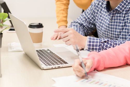 戰(zhàn)略性薪酬管理在技術服務領域的應用與內涵